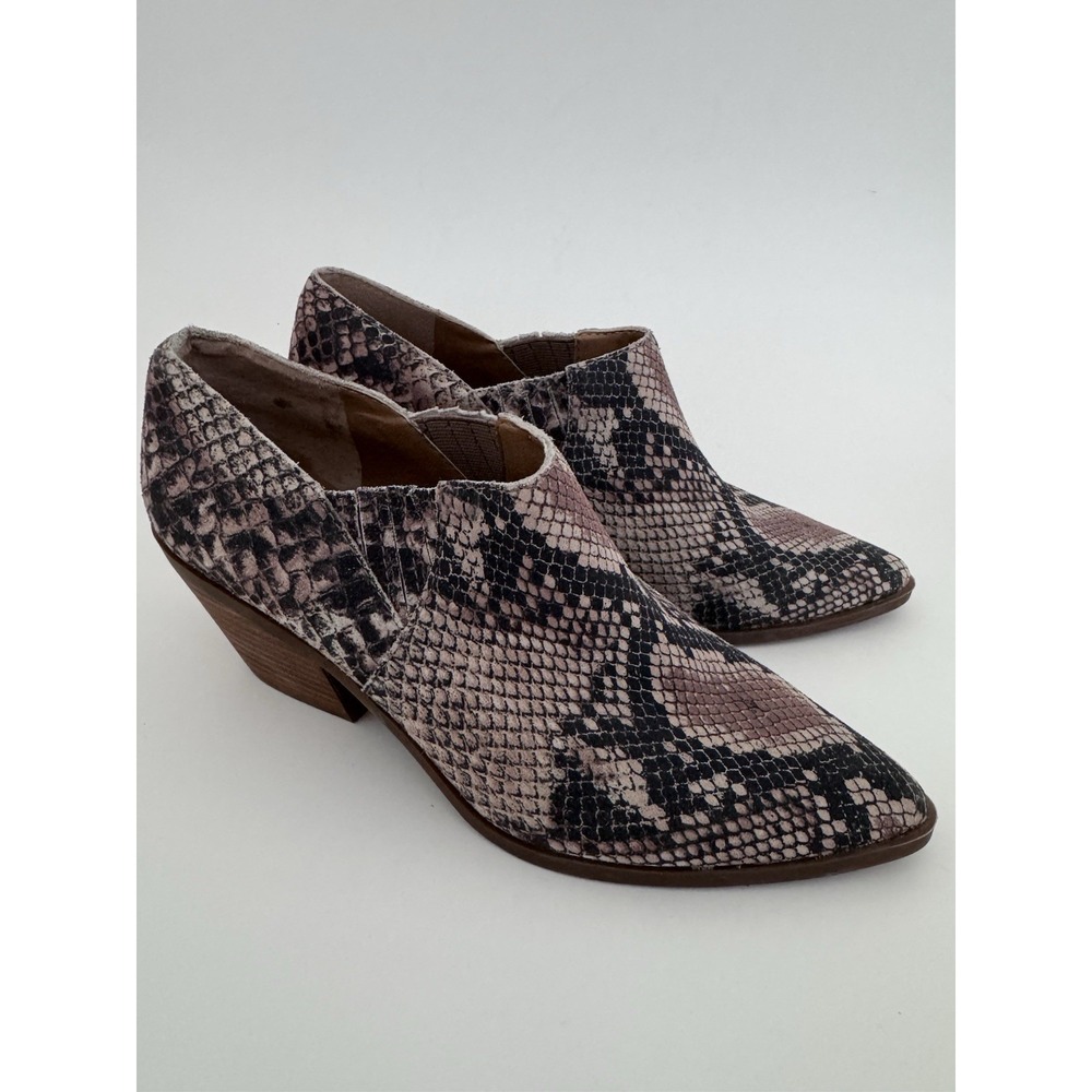 Lucky Brand Boots Women's Tabea Size 8 Pointed Block Heel Snakeskin Gray Shootie